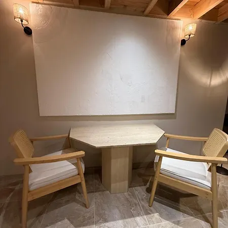 Chez Camille Chalet