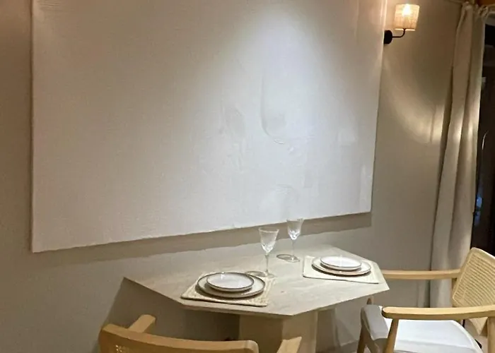 Chez Camille Chalet *